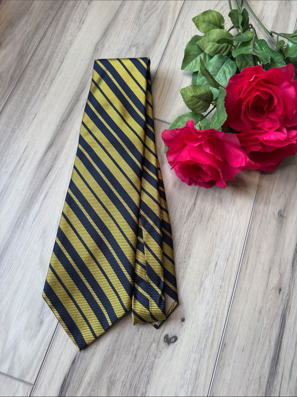 Vintage Dior tie
